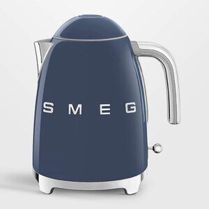 SMEG Navy Blue Electric Kettle – Retro Italian Design